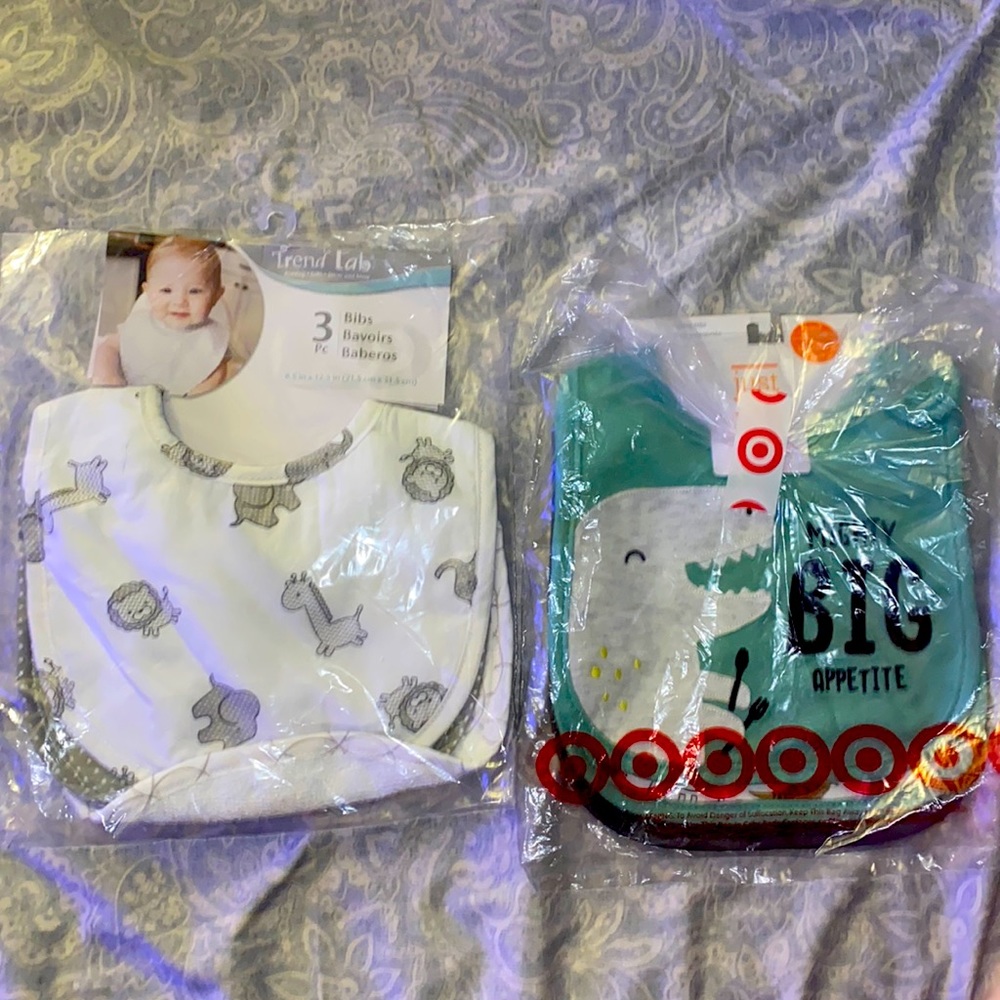 6 bibs